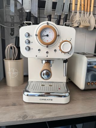 Cafetera CREATE con vaporizador