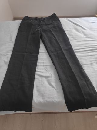 Pantalones Sfera negros acampanados