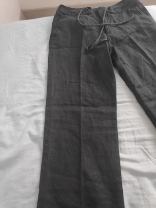 Pantalones Sfera negros acampanados