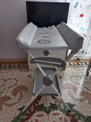 Cambiador bebé - Práctico y limpio