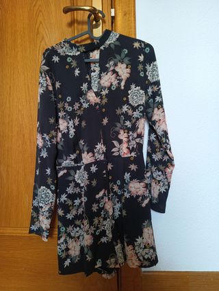 Mono negro floral talla S