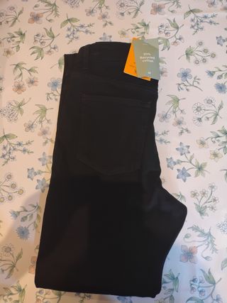 Vaqueros negros mujer skinny, talla 44