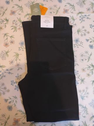 Vaqueros negros mujer skinny, talla 44