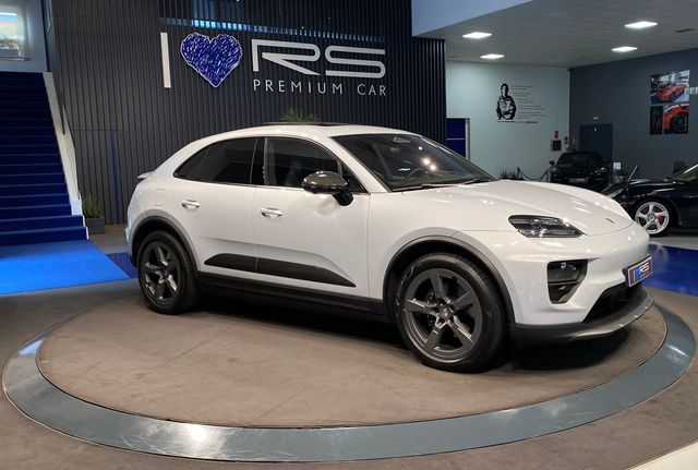 Porsche Macan 4