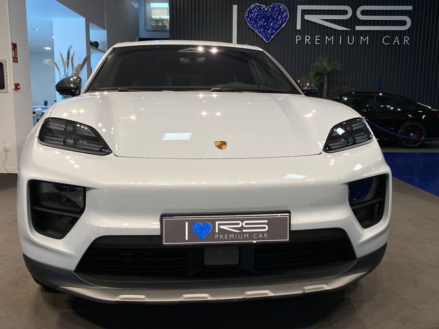 Porsche Macan 4