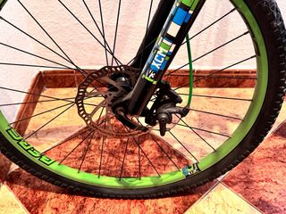 Bicicleta de montaña BERG Turbo 2.2