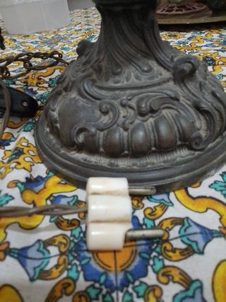 Antica lampada in peltro