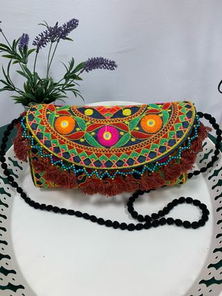 Bolso Bordado Indio