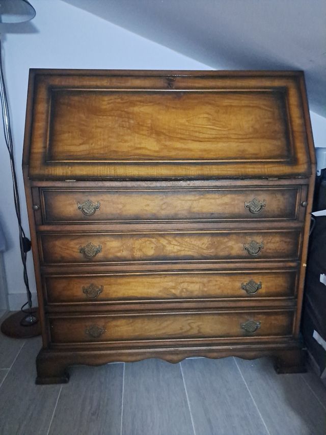 Escritorio buró antiguo de madera