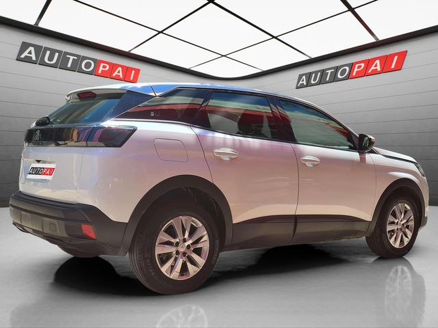 Peugeot 3008 1.2i 130cv. EAT8 automático 
