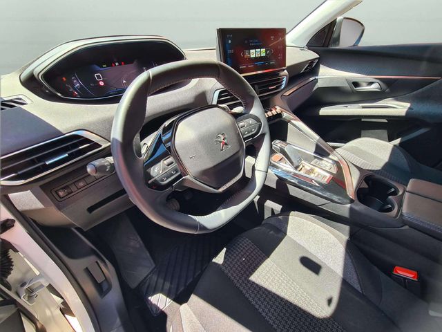 Peugeot 3008 1.2i 130cv. EAT8 automático 