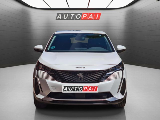 Peugeot 3008 1.2i 130cv. EAT8 automático 
