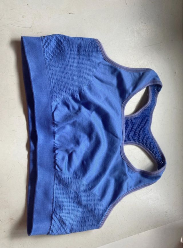 2 Tops deportivos - Azul y Rosa