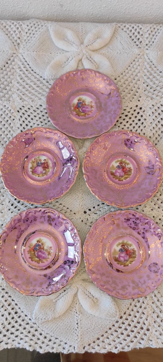 Set da caffè in porcellana viola-oro