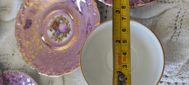 Set da caffè in porcellana viola-oro