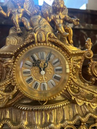 Reloj bronce antiguo estilo Luis XV