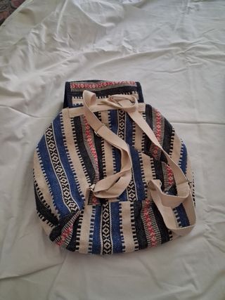 Zaino blu e bianco stile etnico