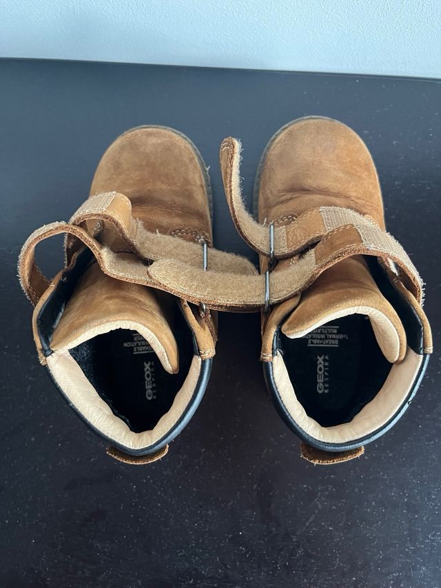 Botitas Geox Niño talla 25