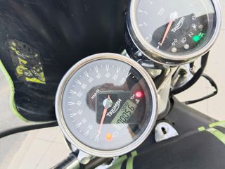Triumph Rocket III Classic Verde