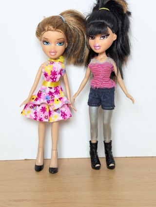 Lote dos muñecas bratz