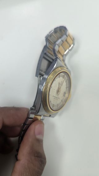 Omega Seamaster Quartz 120m
