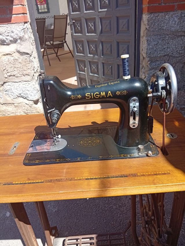 Máquina coser Sigma Antigua