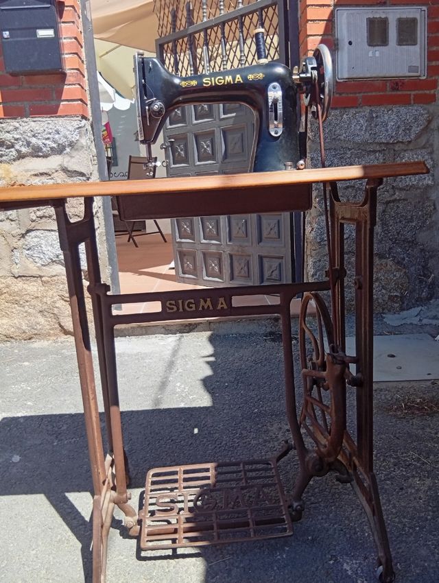 Máquina coser Sigma Antigua