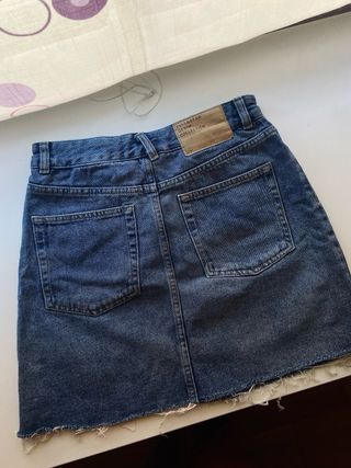 Mini Falda Vaquera PULL&BEAR - M