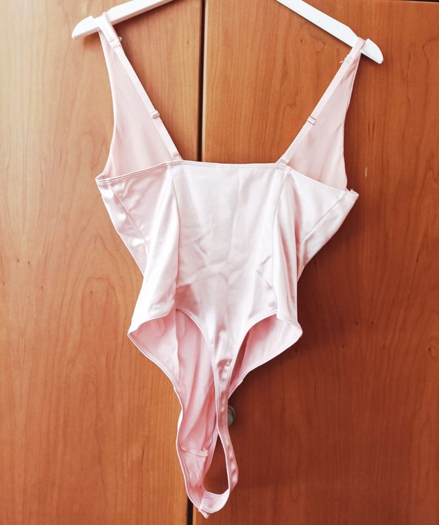 Body satin rosa