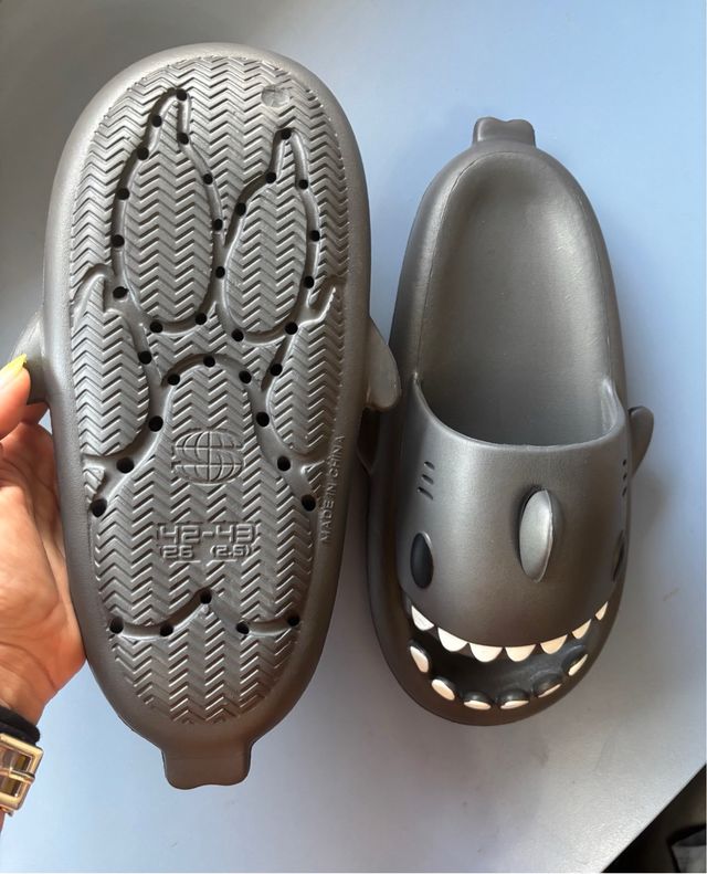 Sandalias Tiburón - Grises