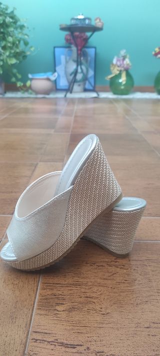 Sandali zeppa argento