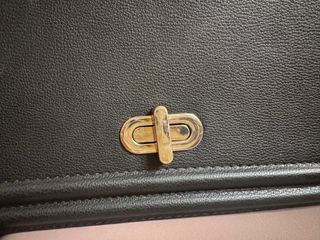 Bolso negro bandolera