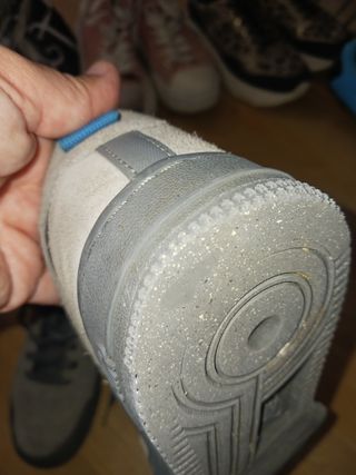 Nike Air Force 1 Gris - 37.5