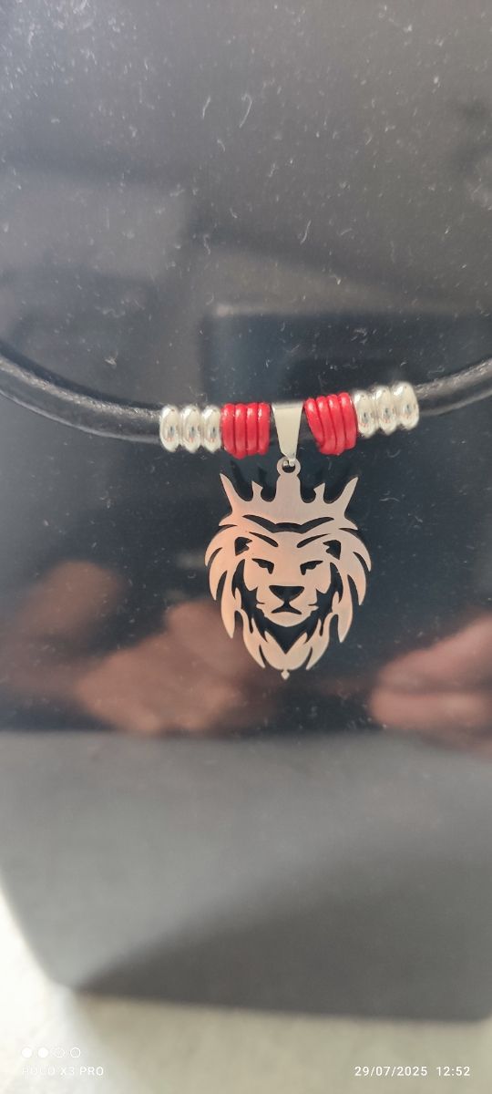 Colgante León | Plata | Negro