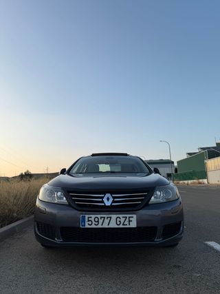 Renault Latitude 2011