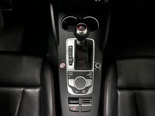 AUDI A3 RS 3 2.5 TFSI quattro S tronic Sportback