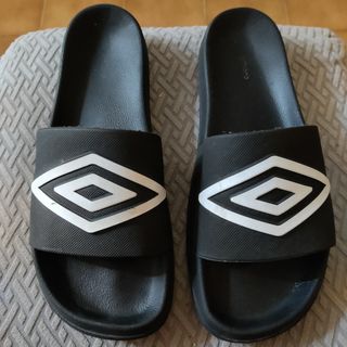 Chanclas Umbro T.45