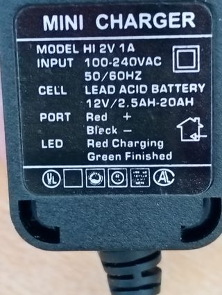 Cargador de baterías 