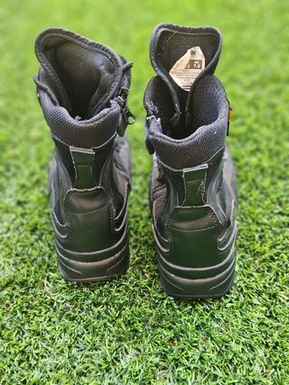 Botas tácticas negras talla 42