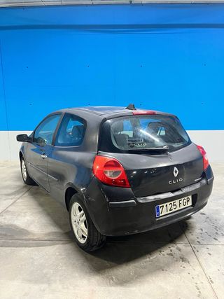 Renault Clio 2006