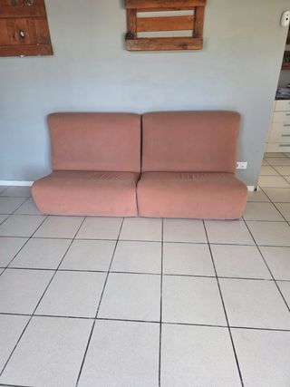 Muebles Academia: Estantería y Sillas