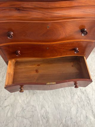 Cómoda de caoba