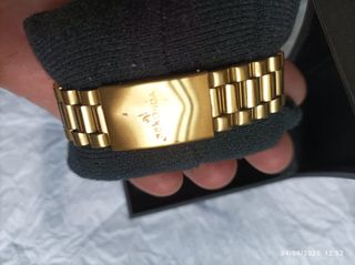 Reloj Sekonda dorado para hombre