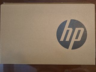 Portátil - HP 15,6" Ryzen 3 7320U 8 GB 512 GB SSD 