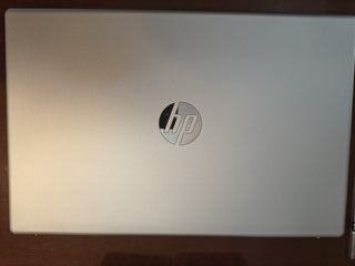 Portátil - HP 15,6" Ryzen 3 7320U 8 GB 512 GB SSD 