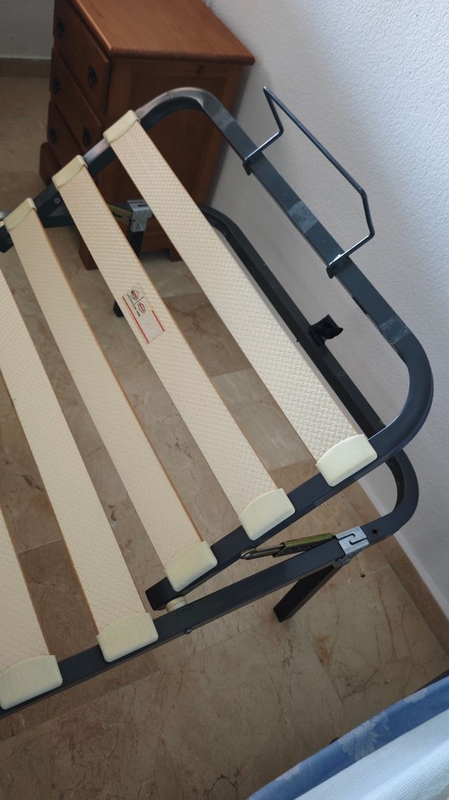 Cama de 90x190 de madera