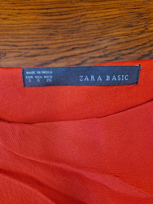 Vestidos Zara rojos