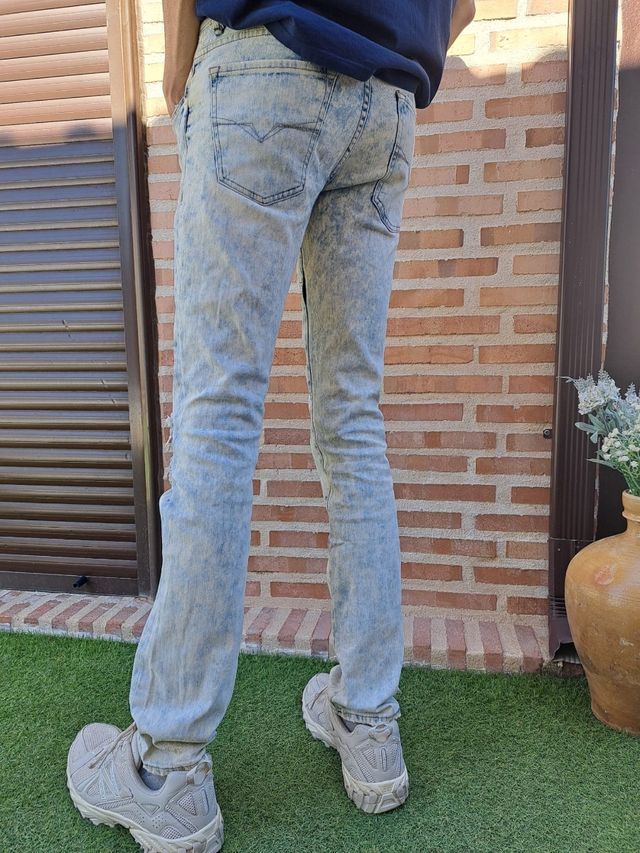 Pantalón vaquero Guess