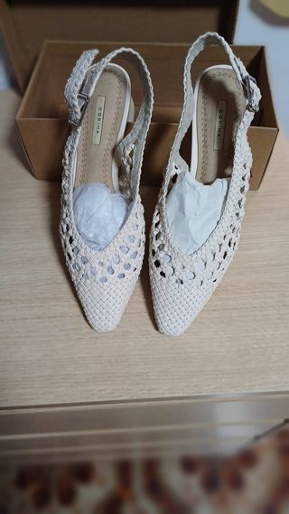 Bolso fiesta beige con pedrería+zapatos. 