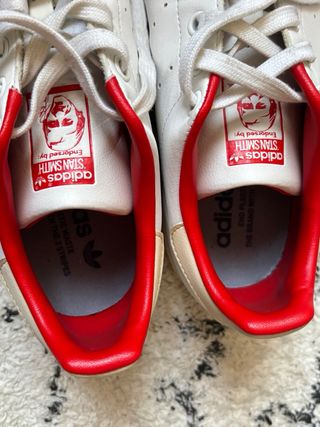 Adidas Stan Smith rojas y blancas Navidad retro
